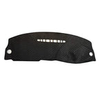 Dash Mat / Non-Slip Black / Dash Mat for Golf 4 MK4 (1997–2003)