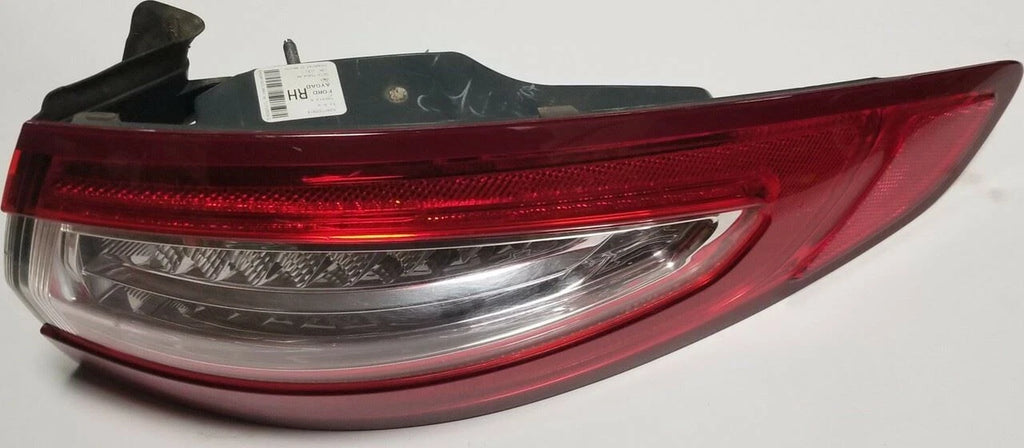 Right Taillight for Ford Fusion (2013–2016)