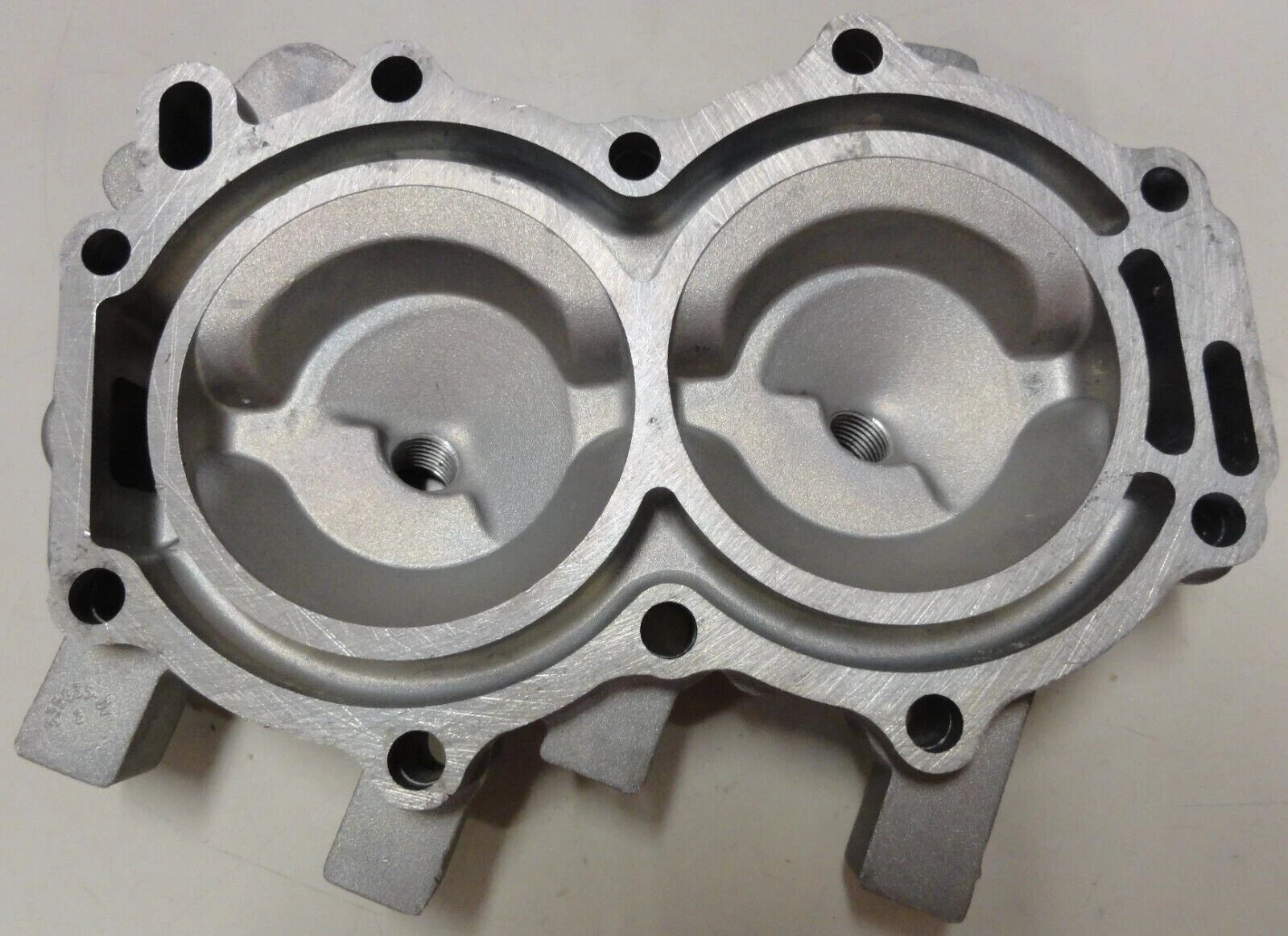 Cylinder Head for Johnson Evinrude 18-35HP (335635)