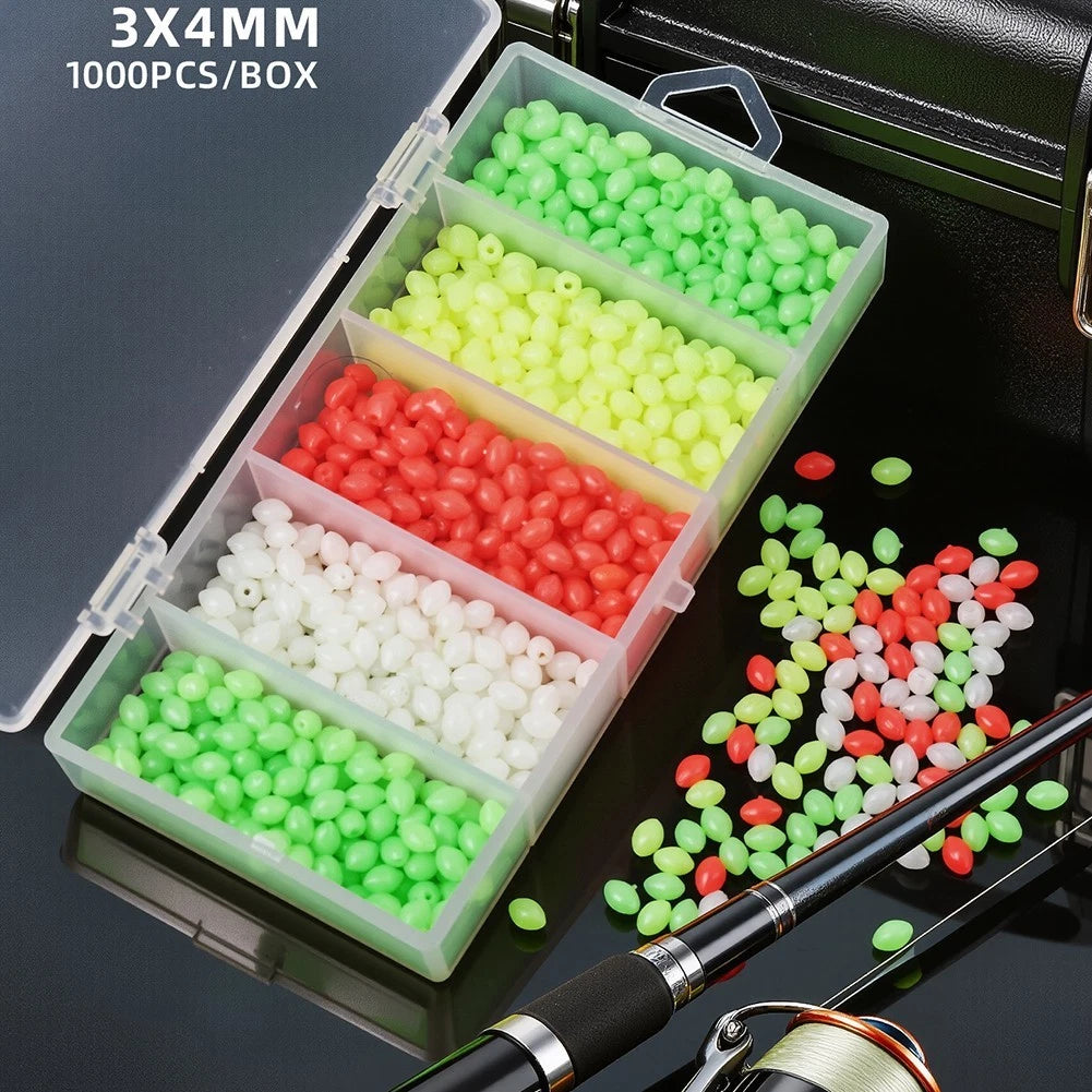 Set of 1000 Glow in the Dark Fishing Beads 3x4mm Plastic Lure Bait