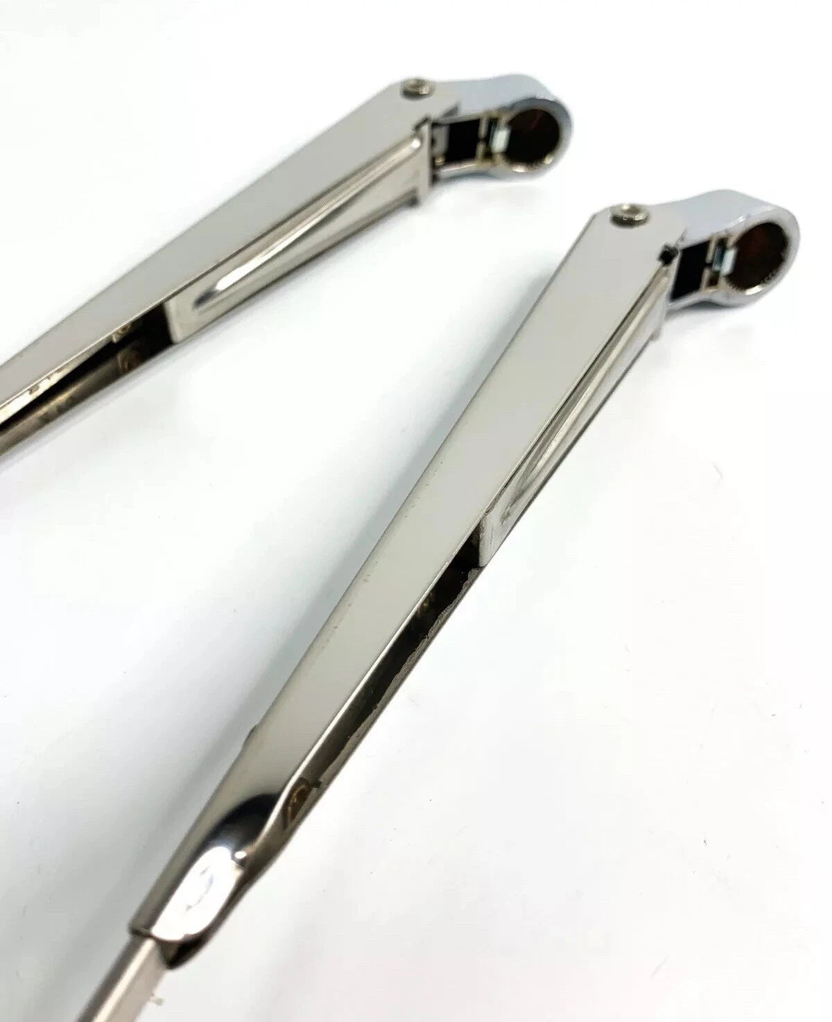 Front Windshield Wiper Arms Replacement for Chevy Pickup Truck (1967–1972)