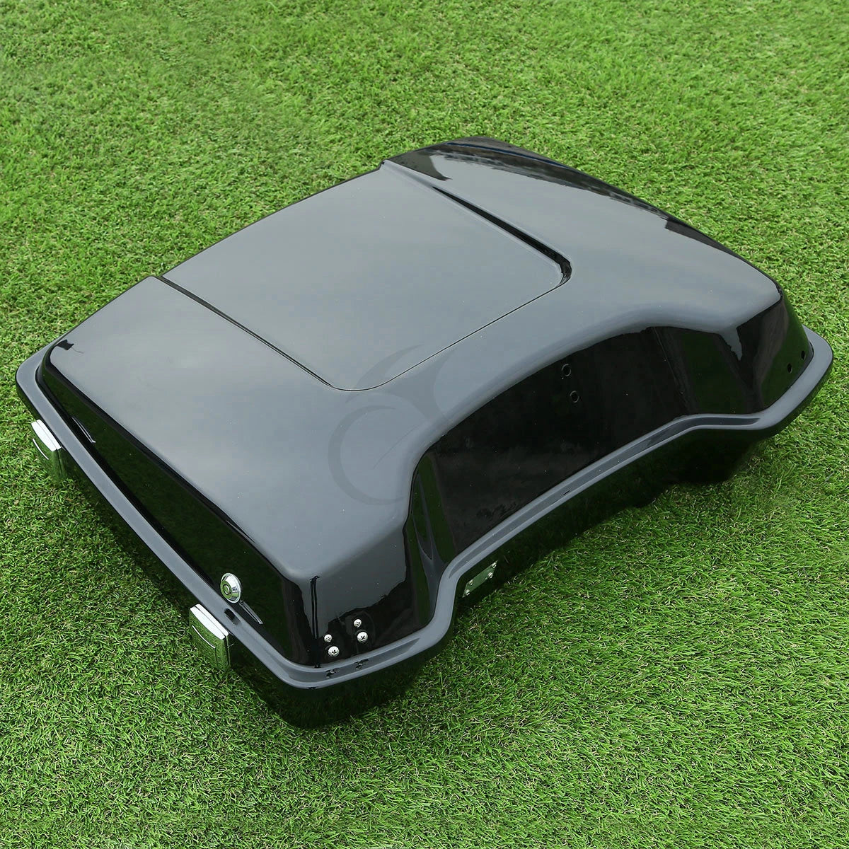 Razor Trunk Backrest Mount for Harley Touring Street Glide (1997–2008)
