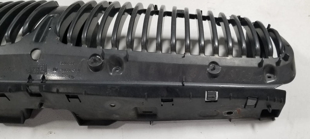 Grille Support for Jaguar X-Type (2002–2008)