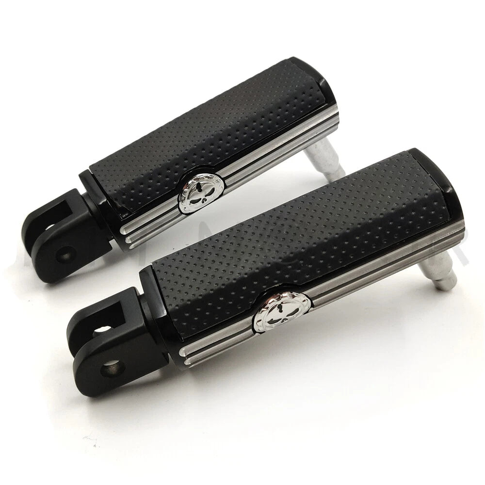 Skull Footrest Footpegs for Harley FXBB FXBR FXBRS FXLR (2018–2023)