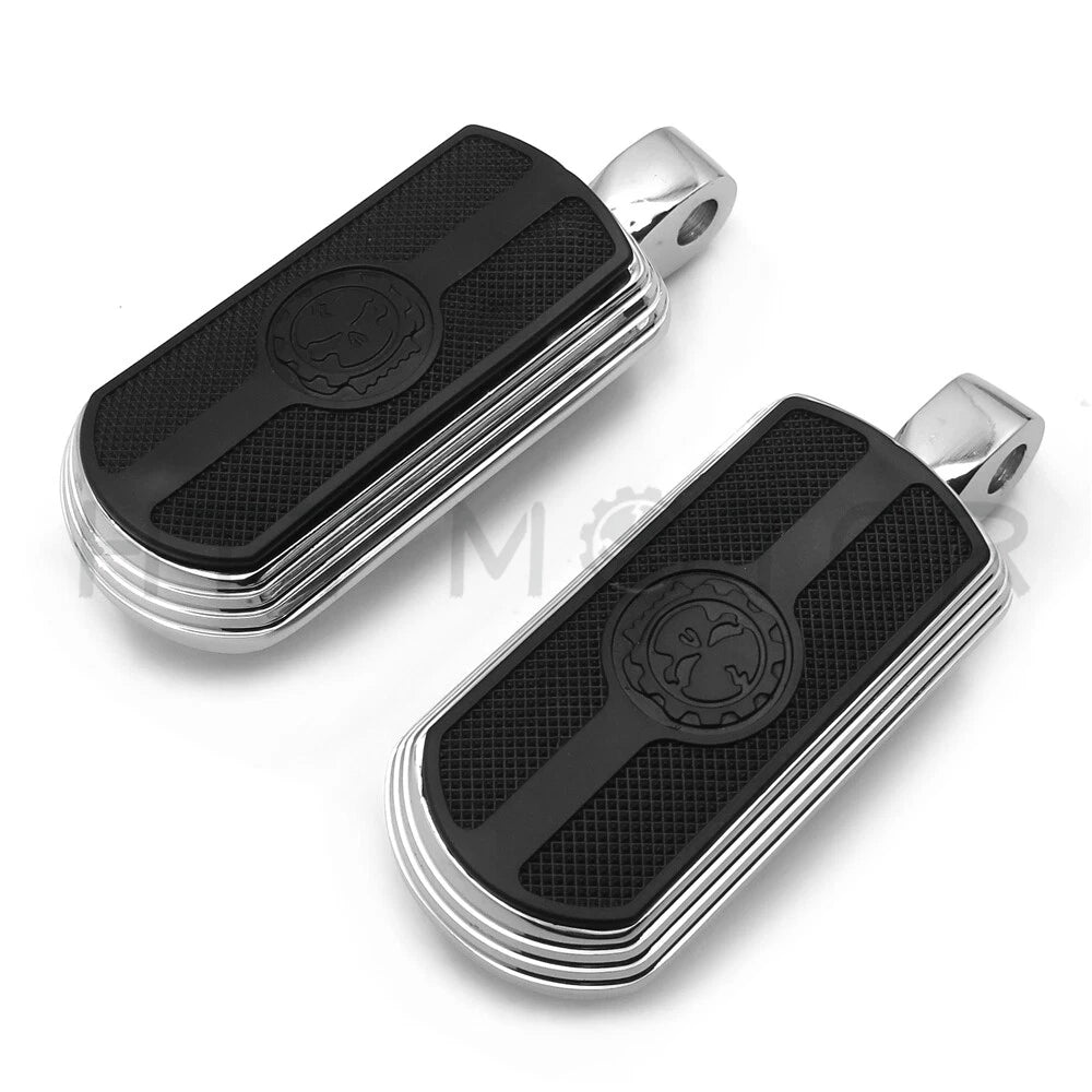 Skull Rubber Footpeg for Suzuki Boulevard Intruder S83 VS1400 Marauder 800 VZ800