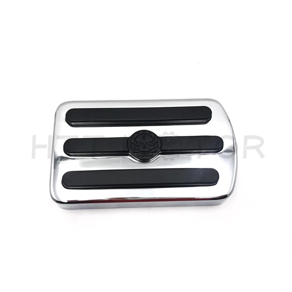 Chrome Gear Skull Brake Pedal Pad for Harley Road King (2014–2023)