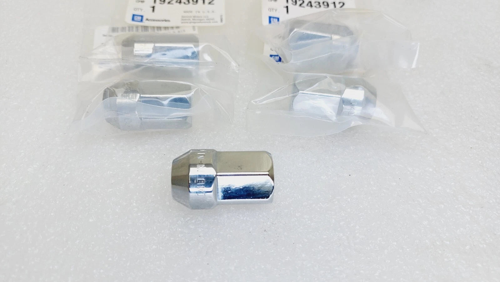 Set of 5 Wheel Lug Nuts for Cadillac DTS (2009–2011) 19243912