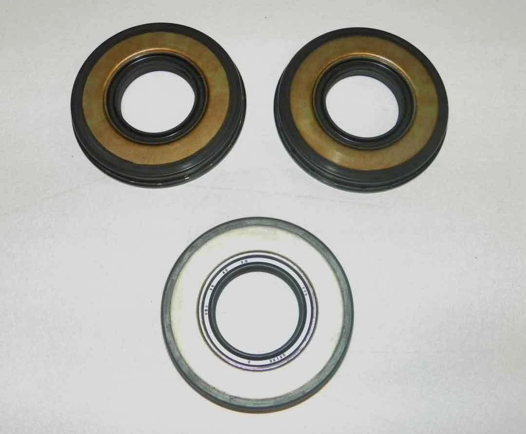 Crankshaft Oil Seal Kit for Tiger Shark 770 (1995–1999) 009-909-01