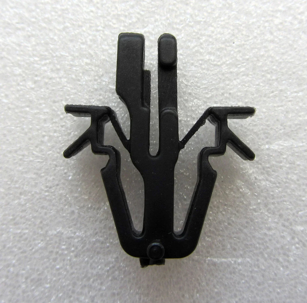 Grill Lock Clip 10 x for 1983-1988 Toyota Hilux Hero LN50