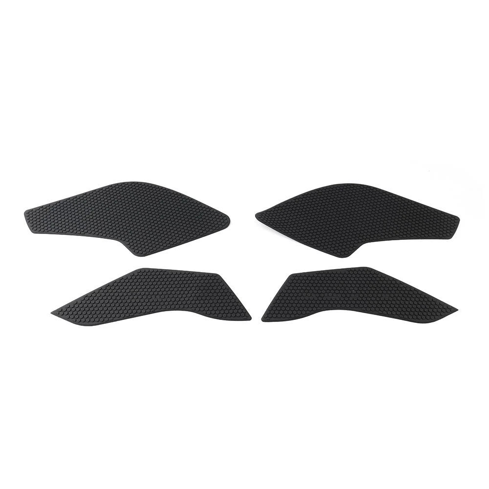 Set of 4 Side Tank Traction Grip Knee Pads Rubber Black for Suzuki GSX8S (2023–2023)