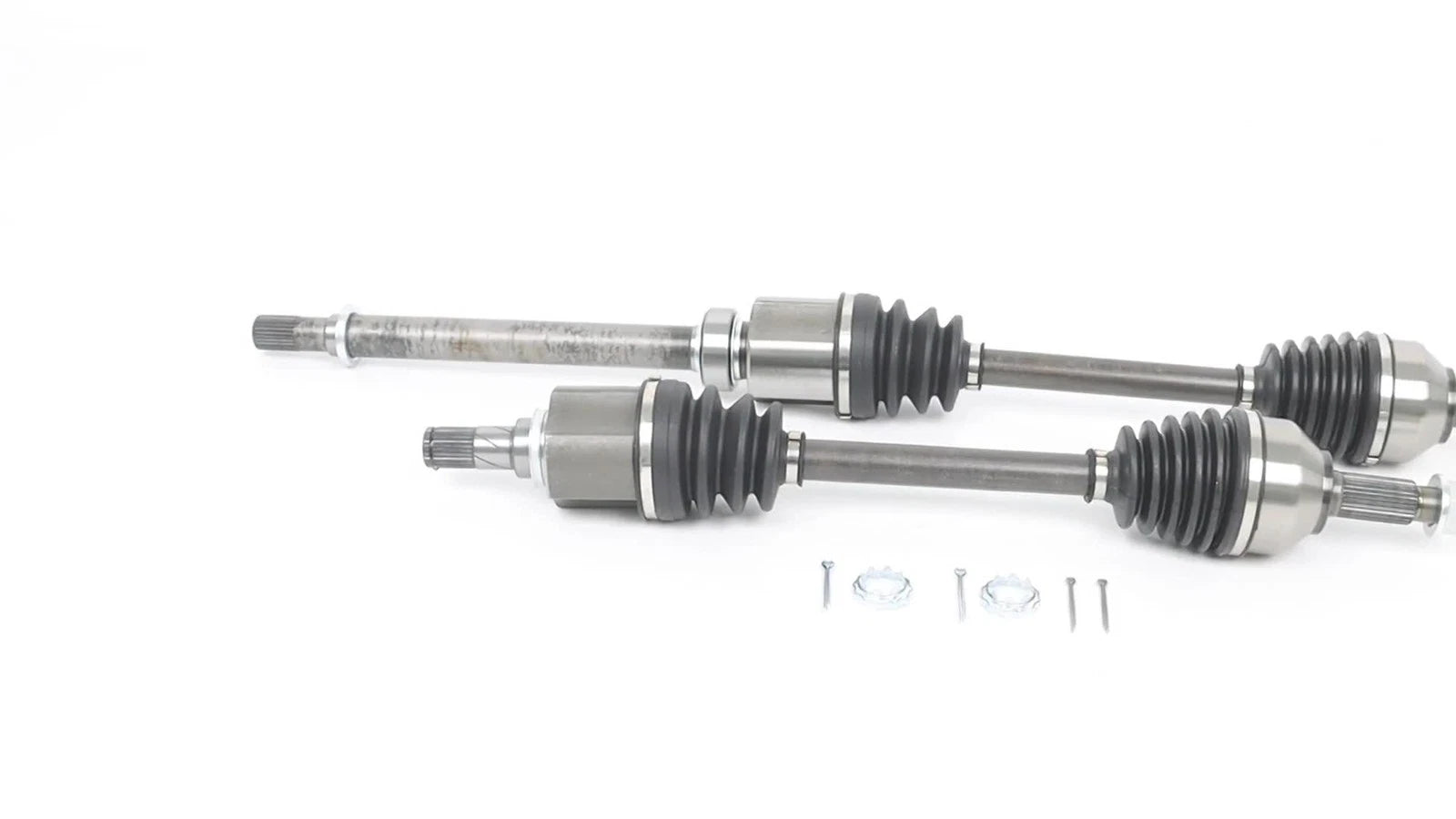 Pair of Front CV Axles for Nissan Altima (2007–2013)