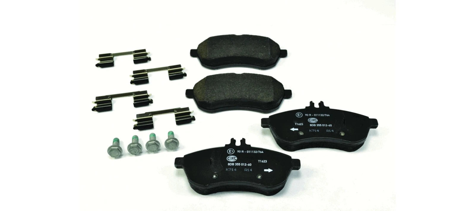 Set of 4 Front Disc Brake Pads for Mercedes-Benz C300, C250 (2015–2019)
