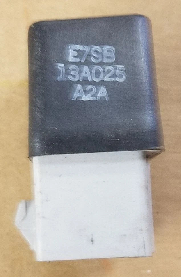 Multipurpose Relay E7SB-13A025-A2A for Ford Thunderbird Cougar Mark VII (1987–1997)