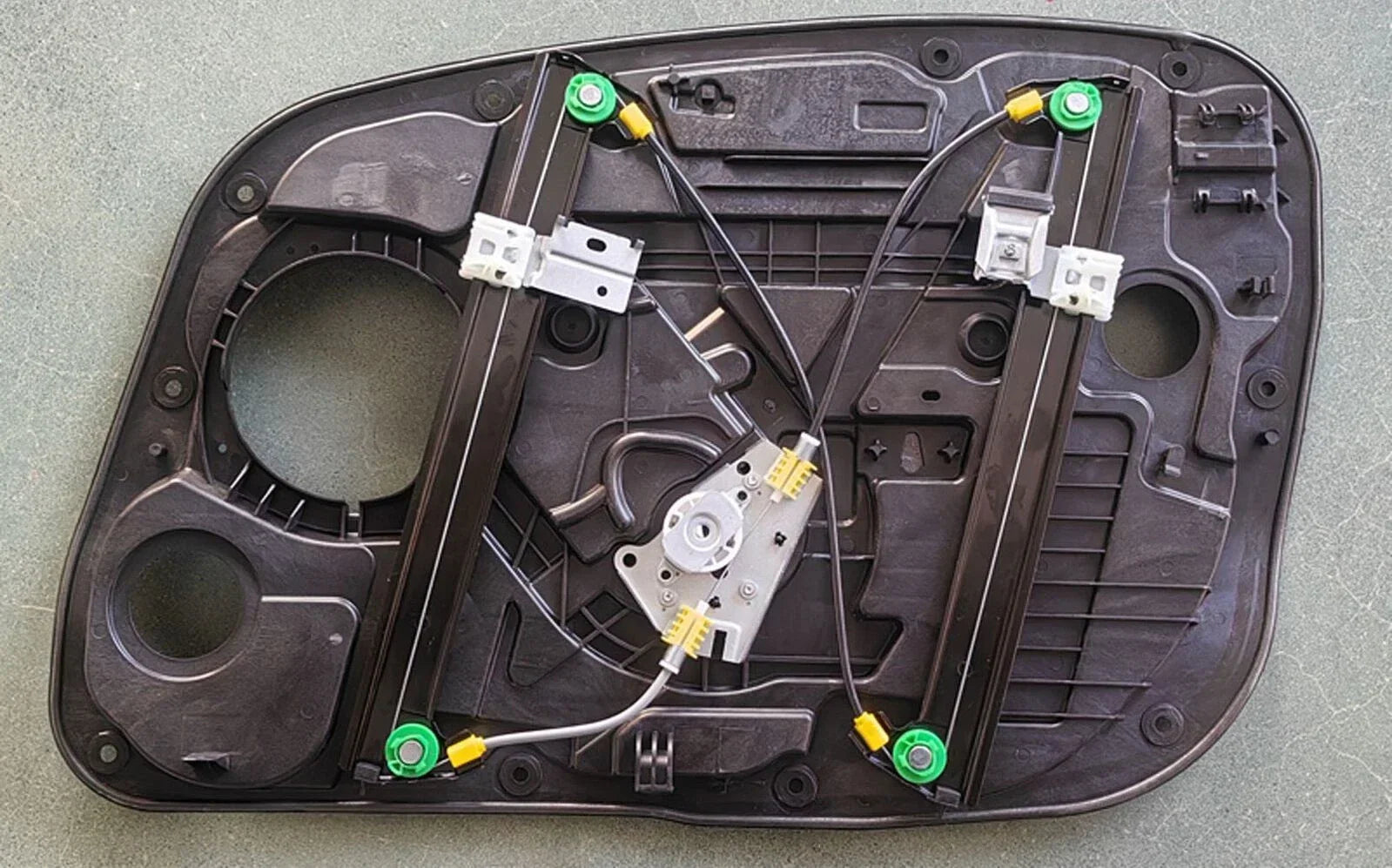 Front Left Window Regulator with Motor for Hyundai i30 GD (2012–2017)