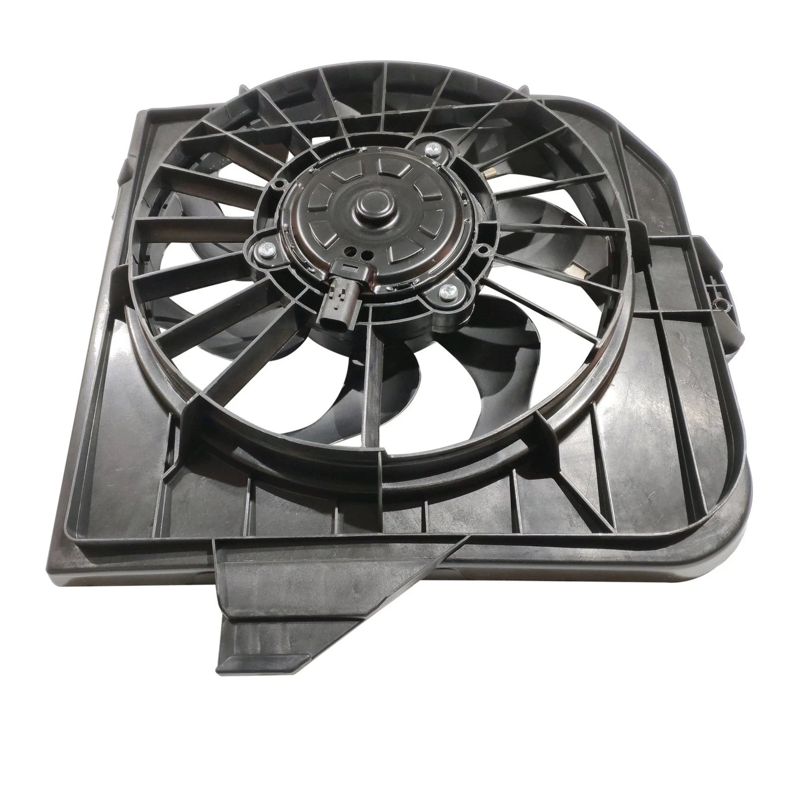 A/C Condenser Fan Assembly for Dodge Caravan/Town & Country (2001–2005) 620017