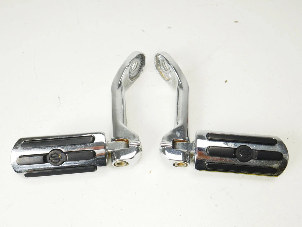 Adjustable Chrome Engine Guard Highway Pegs & Mounts for Harley-Davidson