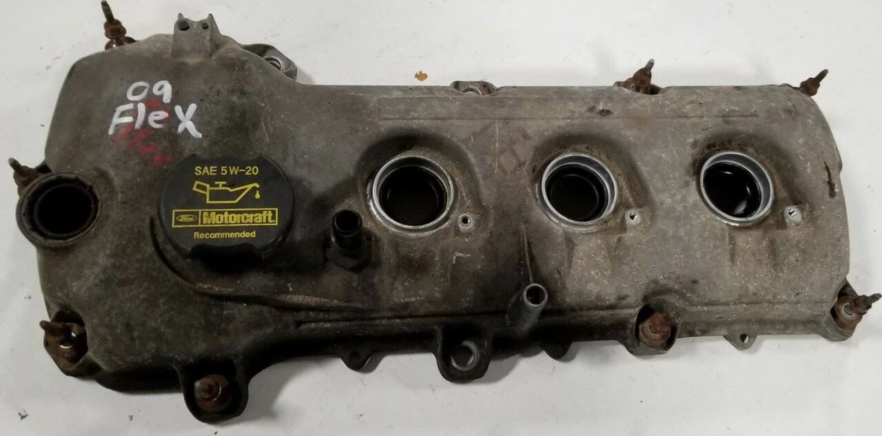 Valve Cover for Ford Flex 3.5L (2009–2012) OEM