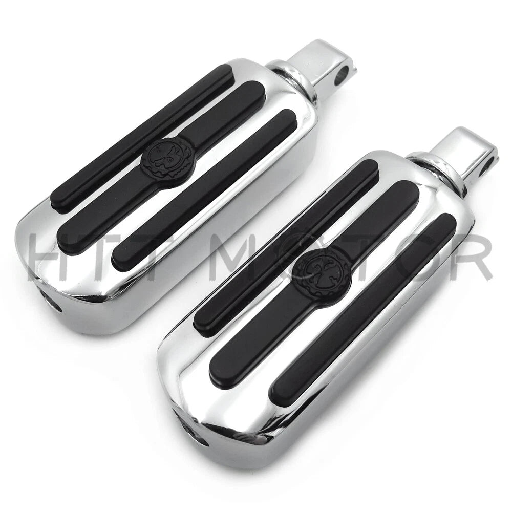 Groove Gear Skull Footpeg for Victory 8-Ball (2013–2017) Chrome