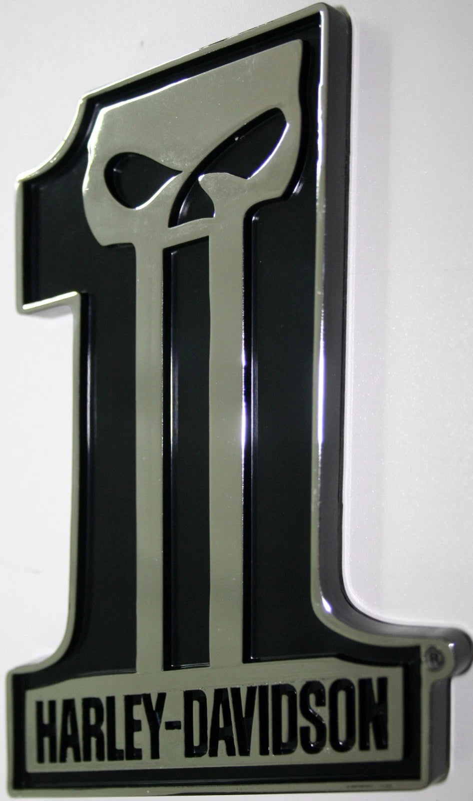 Skull Emblem for Harley Davidson (Willie G, Chrome, 3M Sticker)