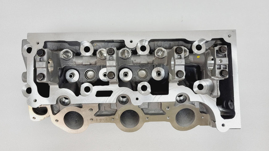 Right Side Cylinder Head for Ford Explorer Mercury Mountaineer (1998–2008) 7U7Z6049A