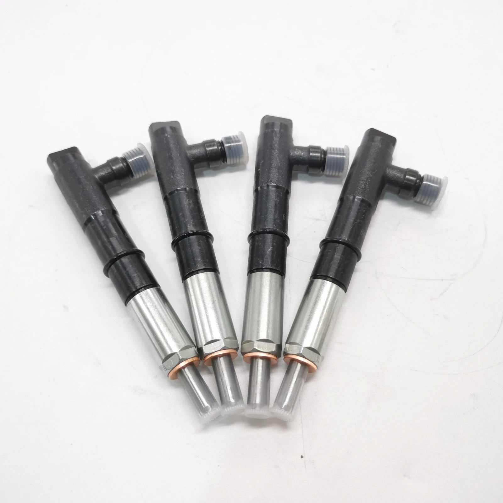 4X Fuel Injector 6680776 1C050-53004 for Bobcat A300 S220 S250 S300 T250