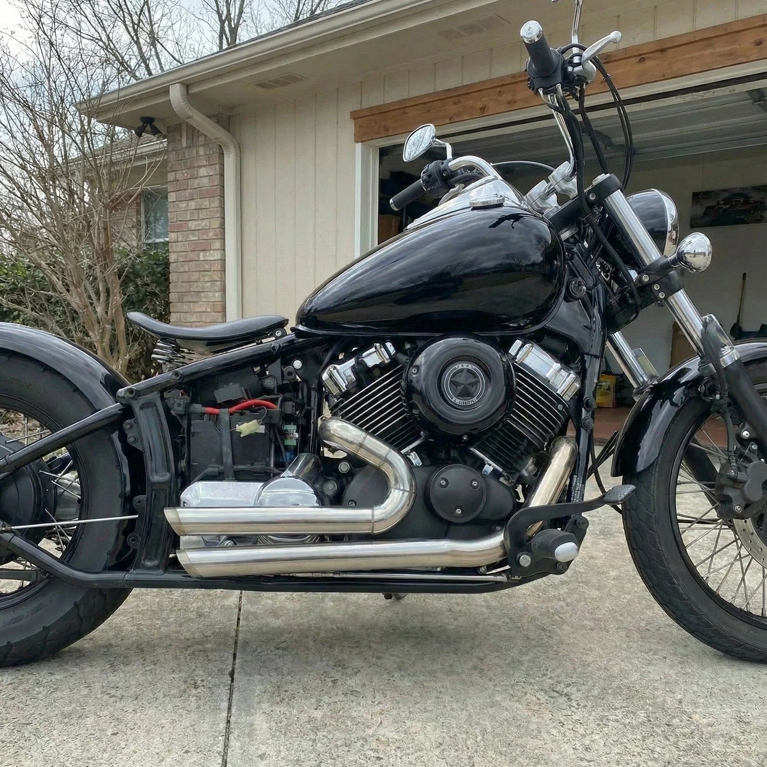 Chrome Shortshots Staggered Exhaust Pipe for Yamaha V Star XVS650 (1998–2016)
