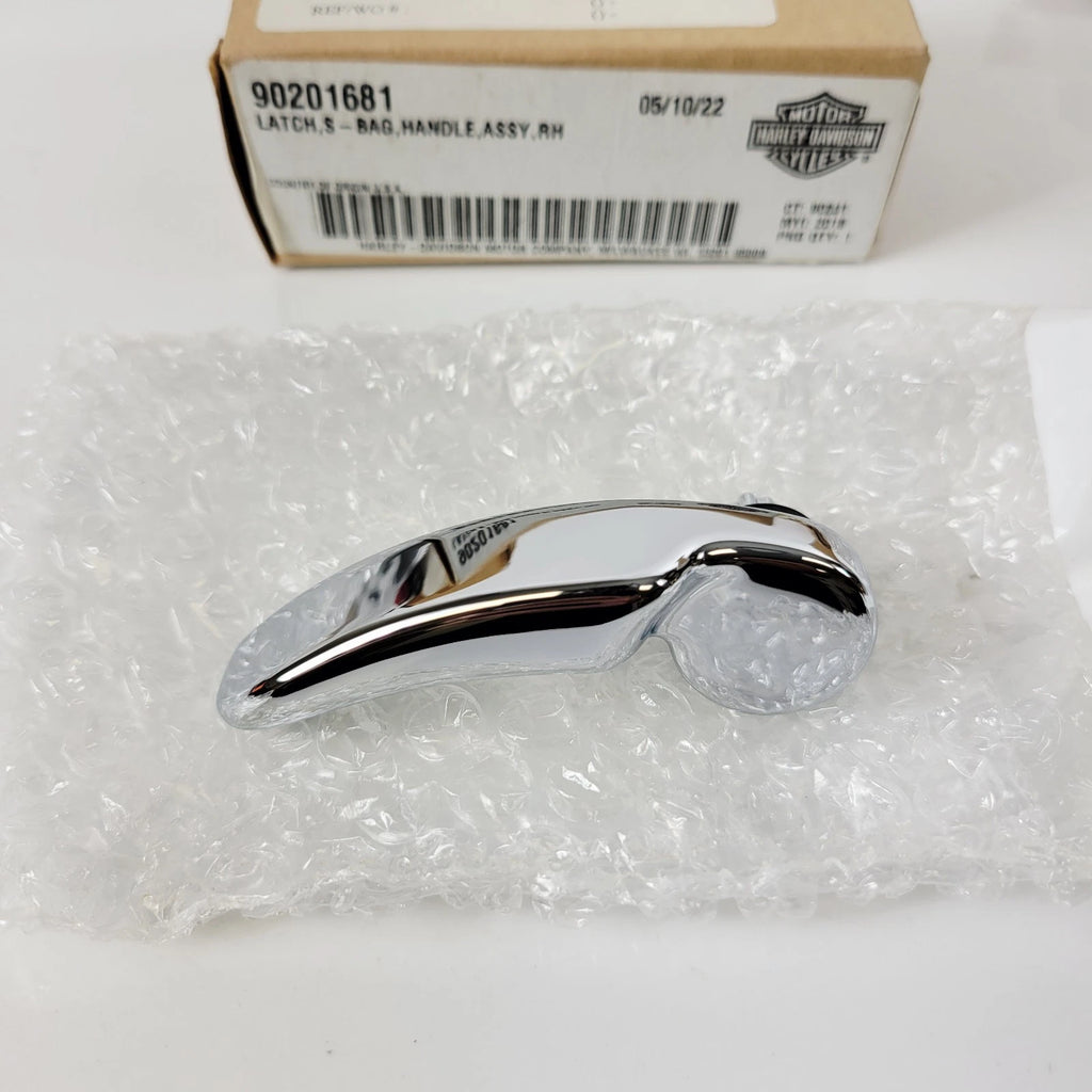Saddlebag Latch Lever Lid Lifter RH for Harley Low Rider Sport Glide (2022–2023) 90201681
