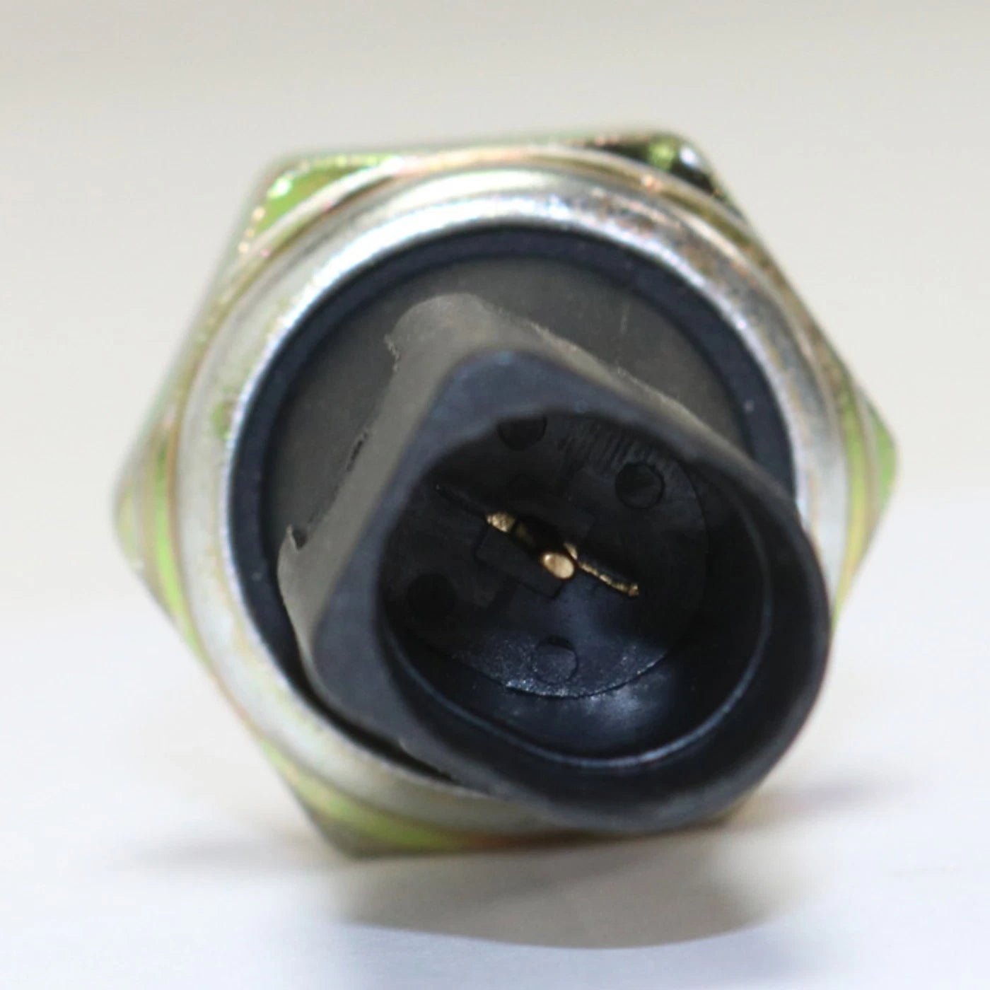 Oil Pressure Switch for VW Beetle, Passat, Touareg, EuroVan, TT Quattro