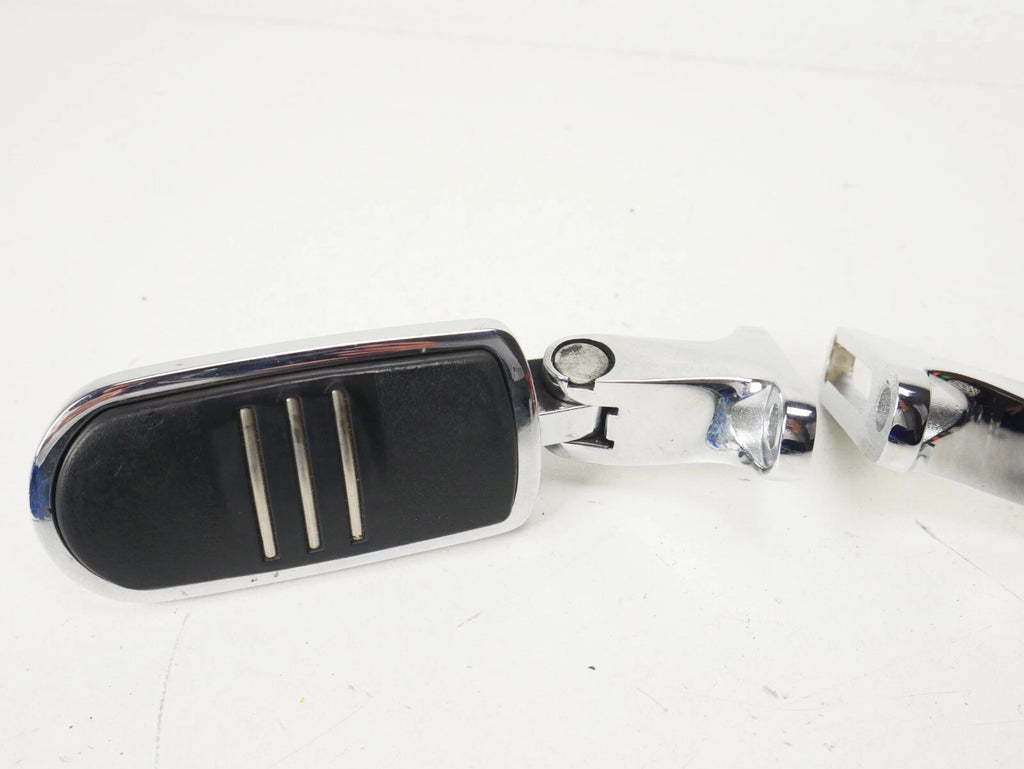Set of 2 Chrome Foot Pegs & Mounts for Harley Streamliner Touring (1988–2022)