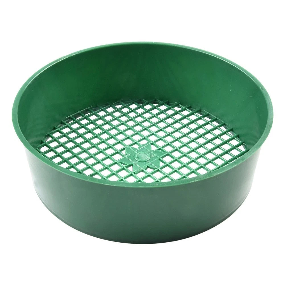 Set of 2 Plastic Mesh Garden Sieves for Compost, Stone, Soil Tool
