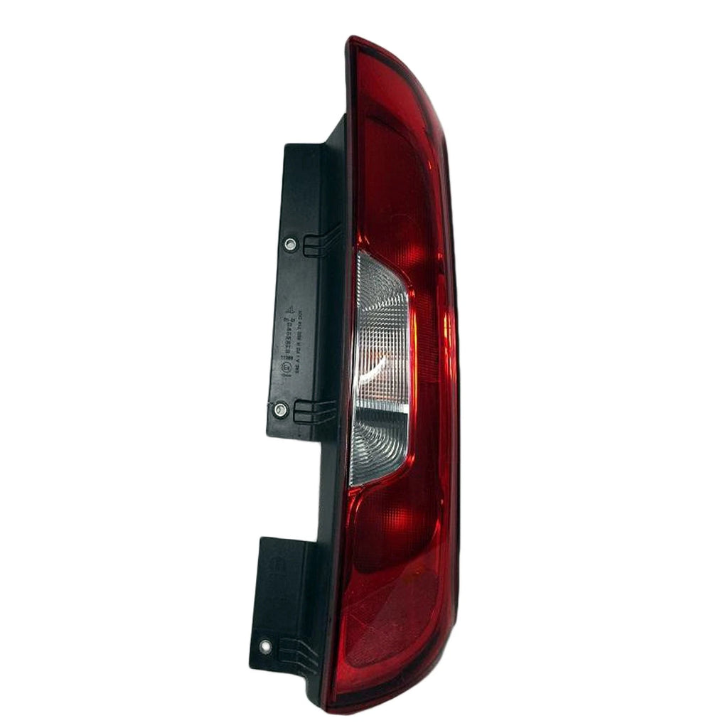 Replacement Passenger Side Tail Light for Ram Promaster City (2015–2020)