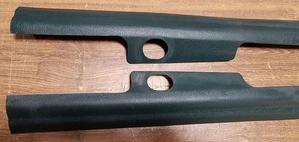 Lower Seat Panel Set for Ford Thunderbird Cougar (1994–1997)