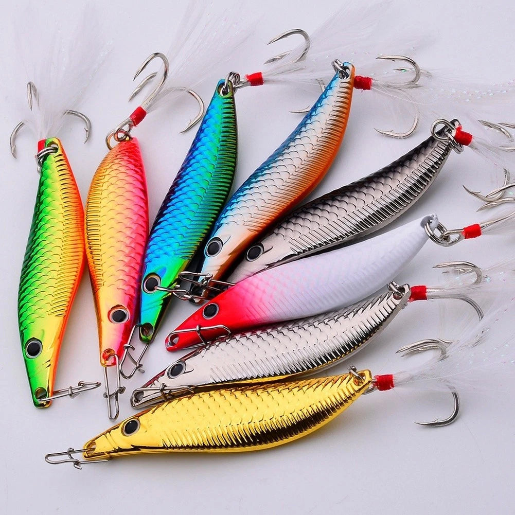 S Shape Metal Fishing Lure with Feather Treble Hook for Bass Pike Perch
