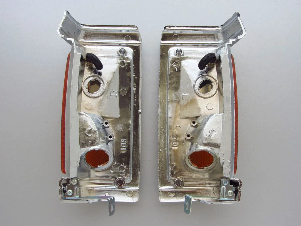 Chrome Corner Light Signal Indicators for Nissan Navara D21 (1990-1992)