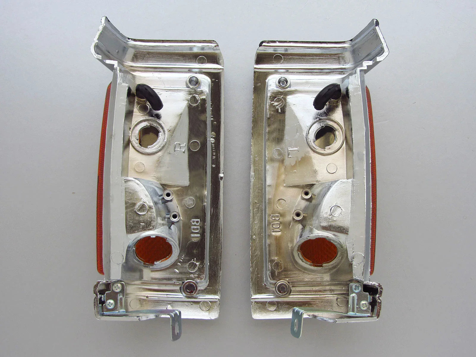 Chrome Corner Light Signal Indicators for Nissan Navara D21 (1990-1992)