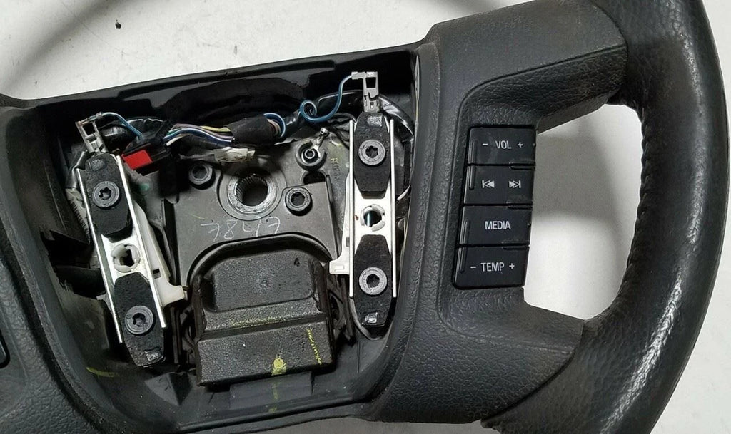 Steering Wheel with Switches for Ford Fusion Mercury Milan (2006)