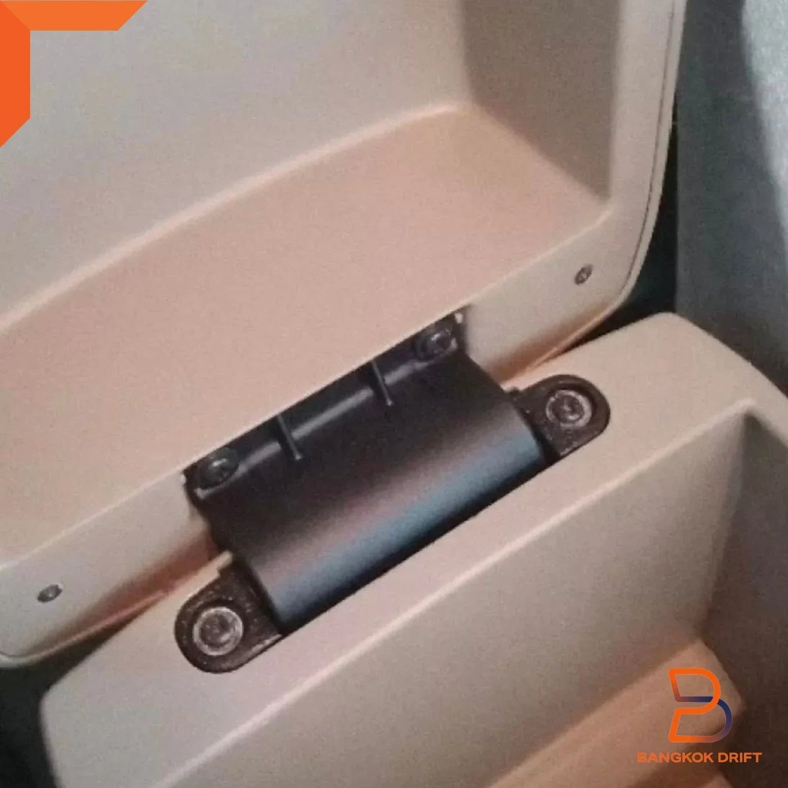 Genuine Console Compartment Door Hinge for Toyota Hilux Ute 2005-2015