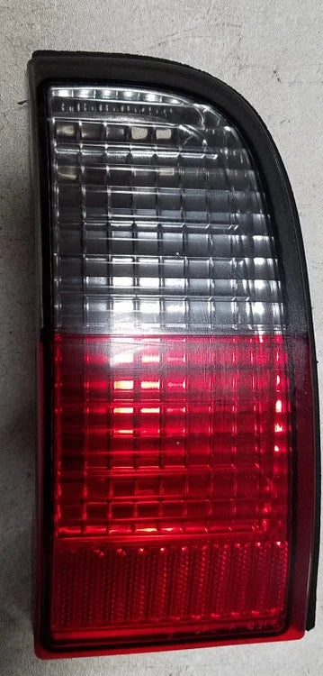 Trunk Reflector for Lincoln LS (2003–2006) LH Driver Side