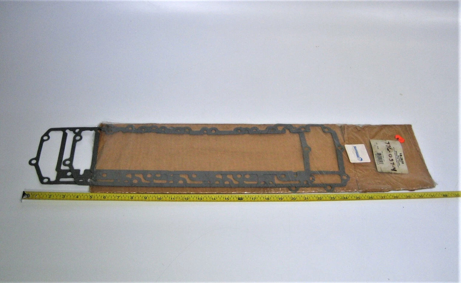 Set of 2 Exhaust Cover Gaskets for Mercury MerCruiser (18-2839, 27-85497)