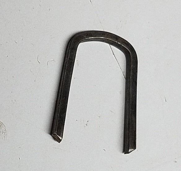 Transmission Shift Handle Retainer Clip for Thunderbird Cougar Mark VIII (1994–1997)