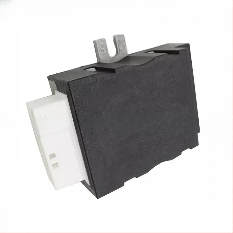 FUEL PUMP CONTROL MODULE for BMW 5 Series 7 F18 F02 LCI M3