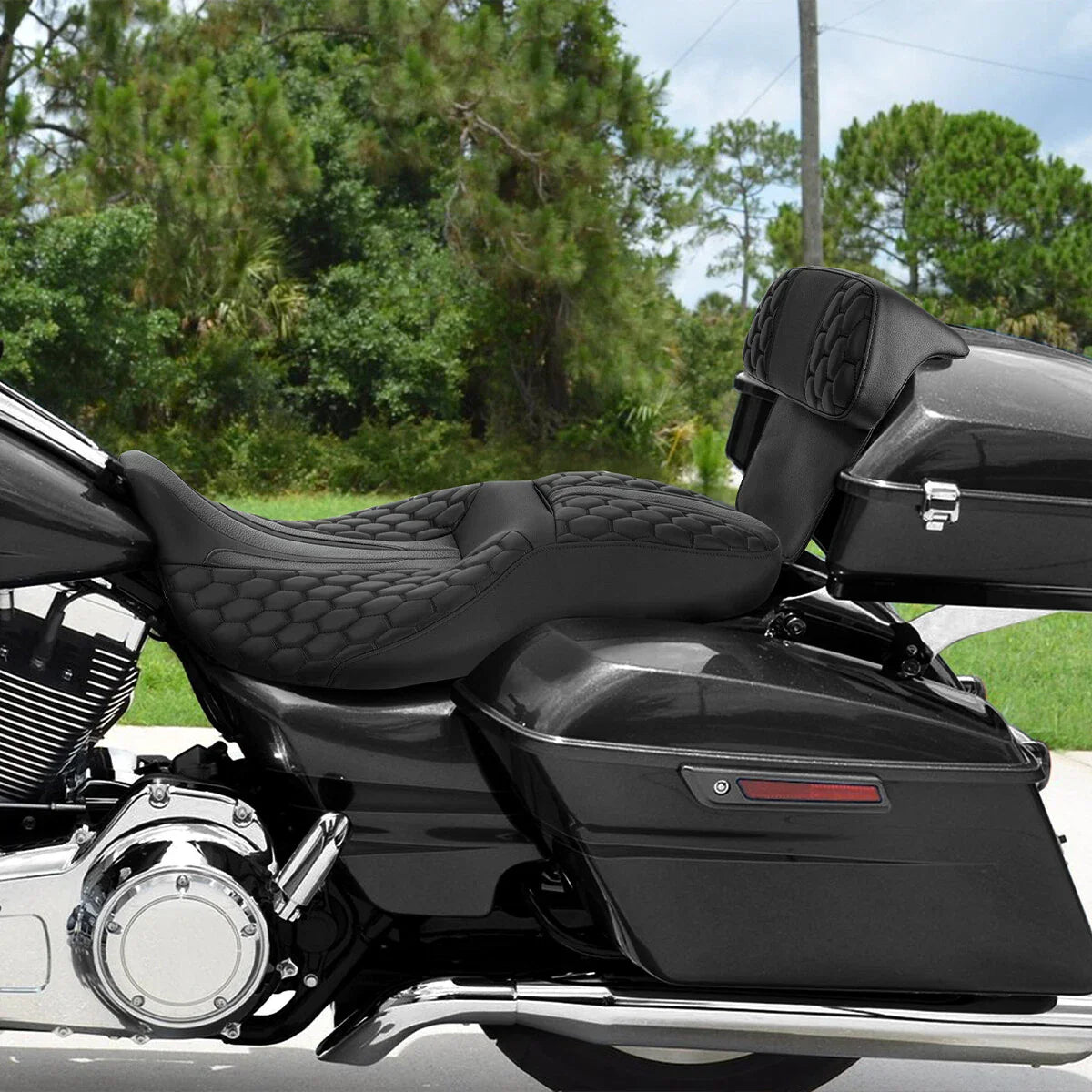 Black Seat Backrest for Harley Street Glide (2014 - 2023)