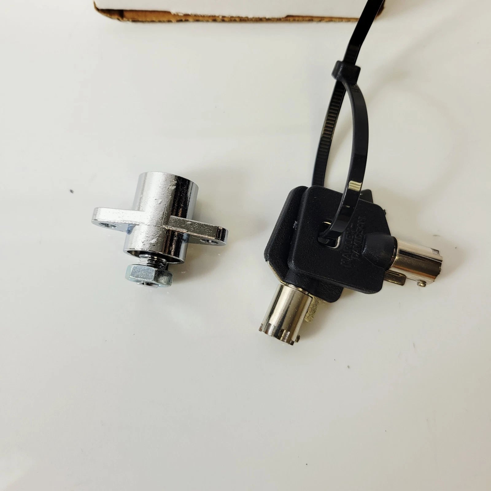 Saddlebag Lock Assembly for Harley-Davidson Touring (2014–2024) 90300024