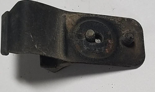 Fuel Gas Door Latch Clip for Lincoln Mark VIII (1993–1998)