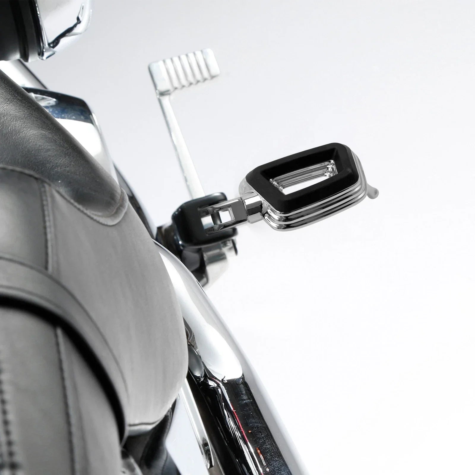 Chrome Driver Footpegs for Harley Softail Low Rider S (2018-2025)