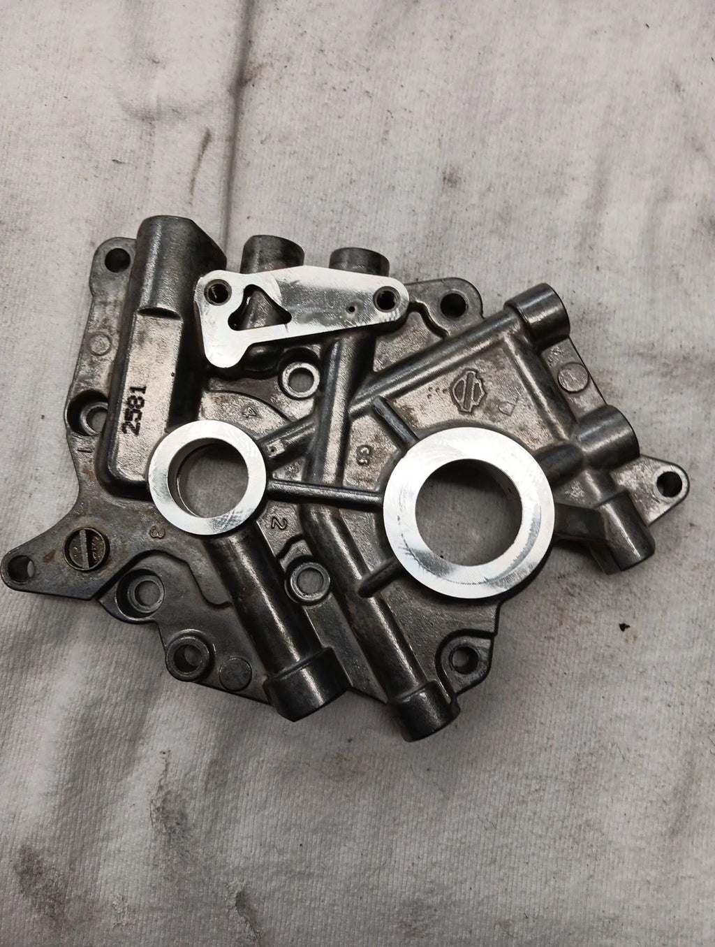 Cam Chest Plate for Harley-Davidson Ultra Limited FLHTK (2021) #25400131