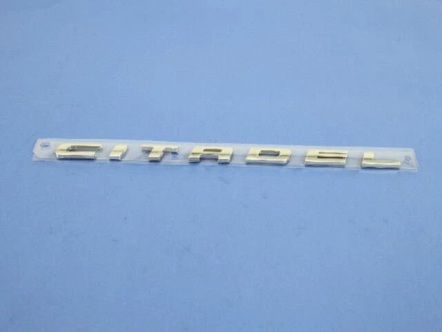 Front Door Emblem for Dodge Durango (68110555AA)