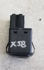 Set of 2 Rear Seat Heater Switches for Jaguar XJ8 XJR (1998–2003)