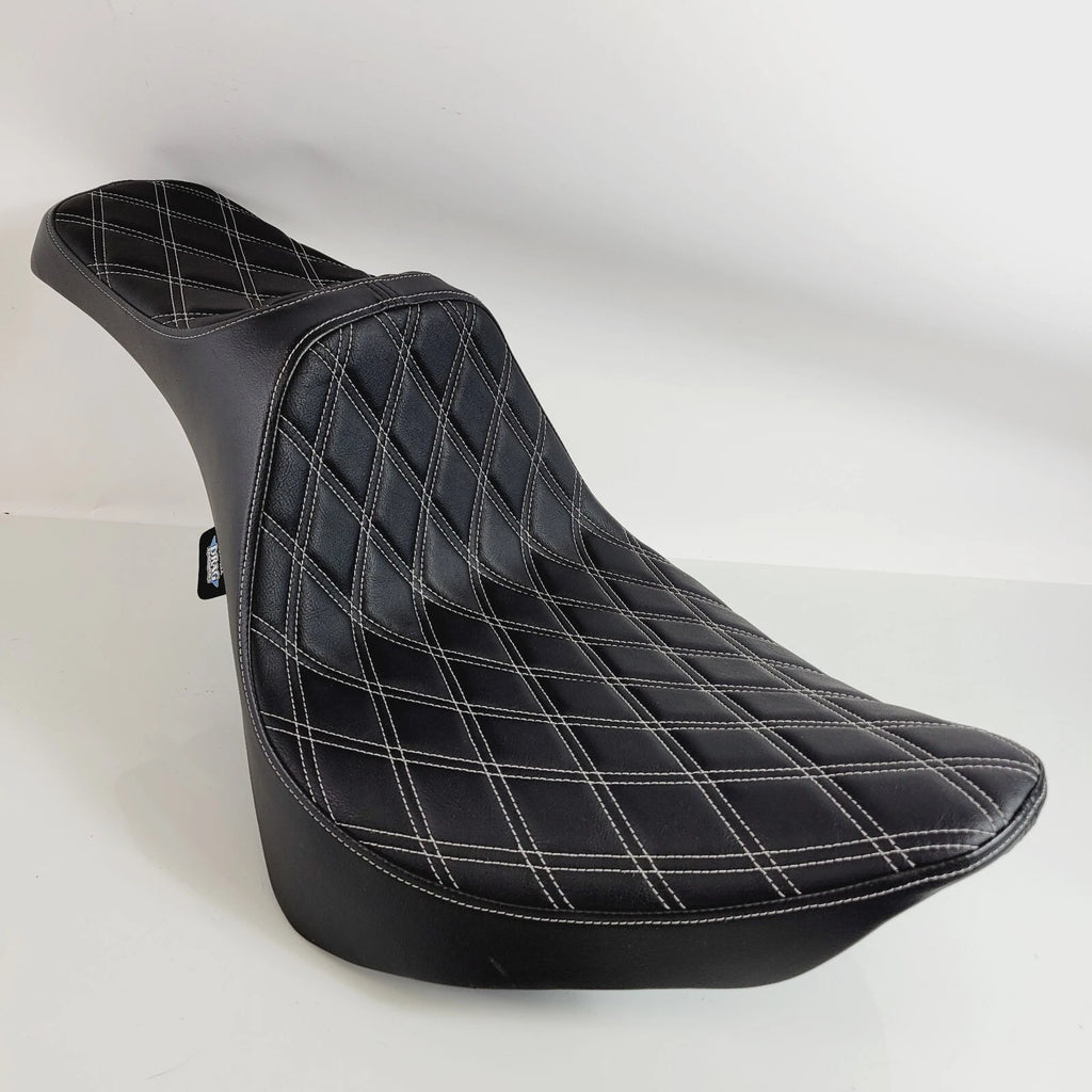Drag Specialties Predator III Seat for Harley Softail (M8)
