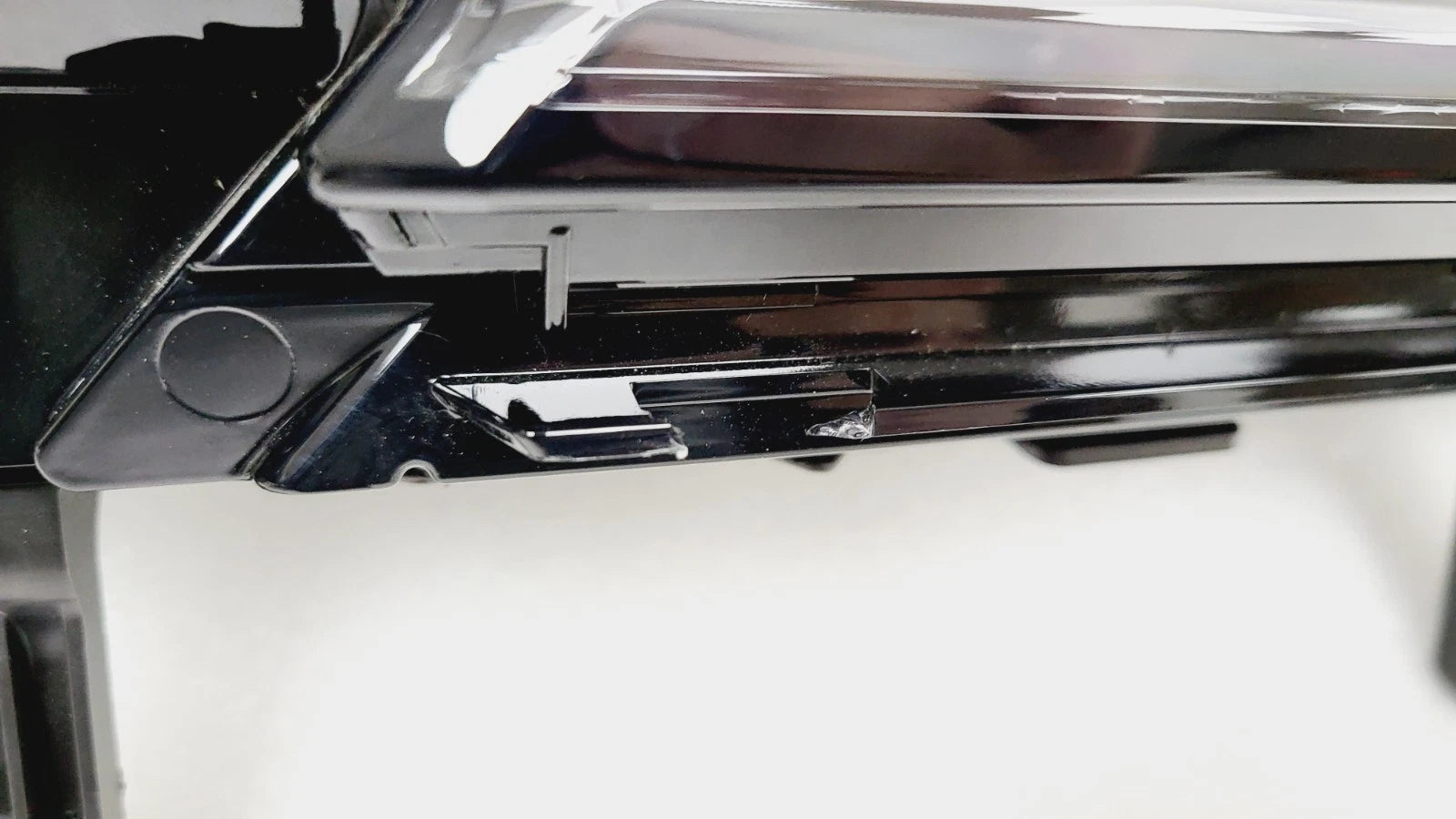 LED Headlight Light Bar for Chevy Silverado EV (2024–2026) 86281655